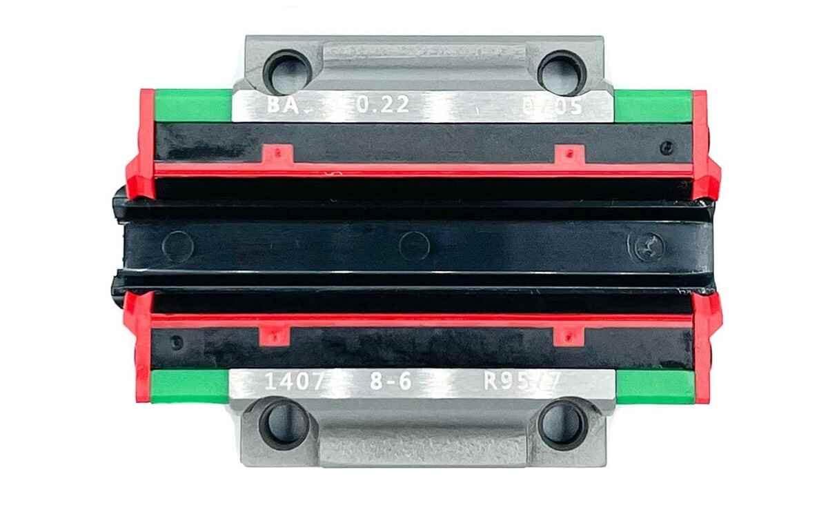 HGW15CC Linear Block Heavy Duty Linear Guide Rail for CNC Machines and Automation 4 HGW15CC Linear Block Heavy Duty Linear Guide Rail for CNC Machines and Automation - Image 4