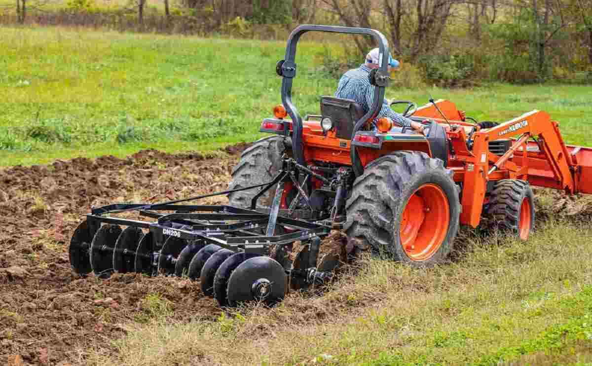 AG056 Disc harrow 1