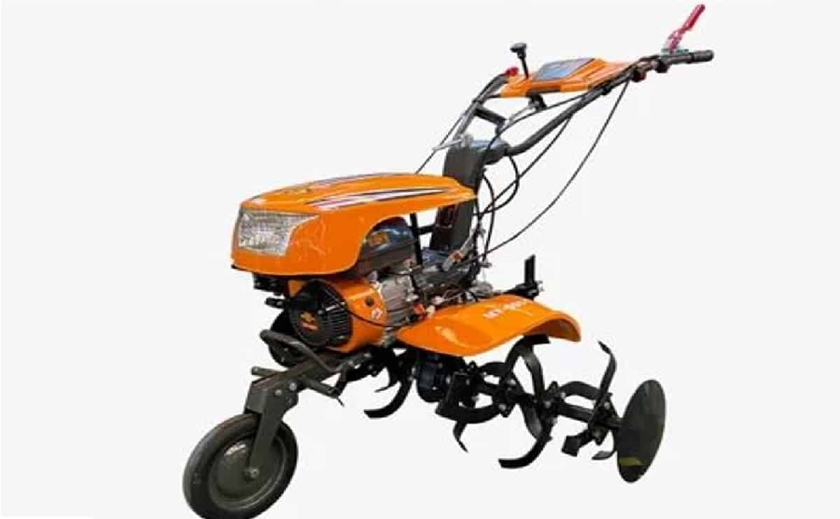 Petrol power weeder