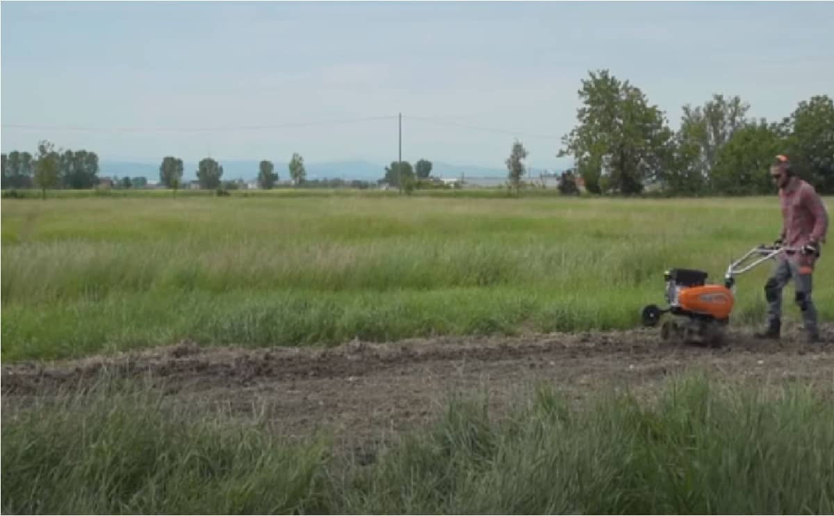 AG252 Power weeder 2