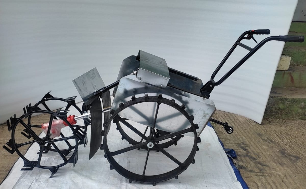 AG294 paddy weeder 1