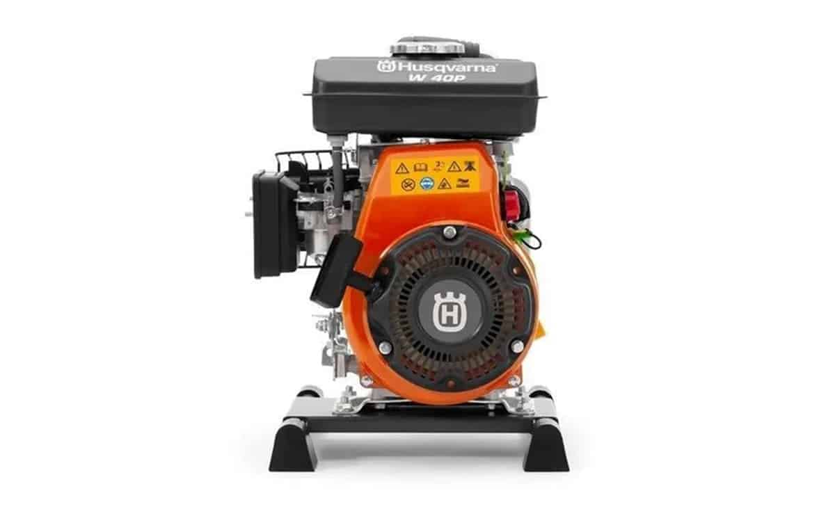 AG304 WP40 Water pump 1