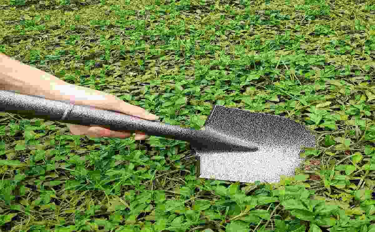 ChengHao 4pcs Garden Tools of Iron Hand Shovel Transplant Shovel Incubator Hand Rake and Drafter Non-Slip Handle（wh000002） 